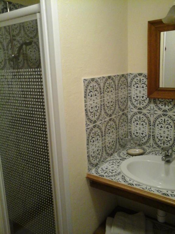 Les Roberderies Hotel Broc Luaran gambar
