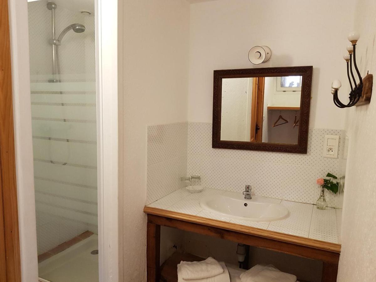 Les Roberderies Hotel Broc Luaran gambar